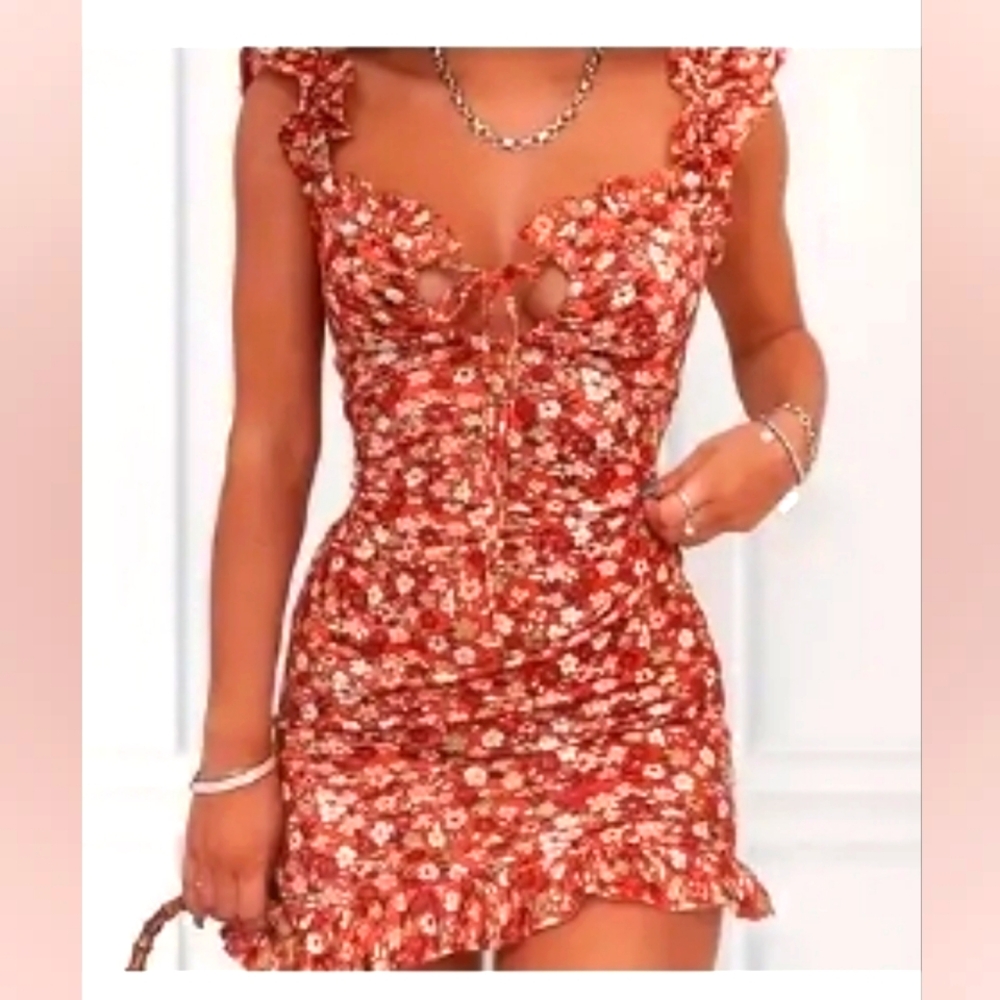 ☆SOLD ON DEPOP☆ Floral Dress